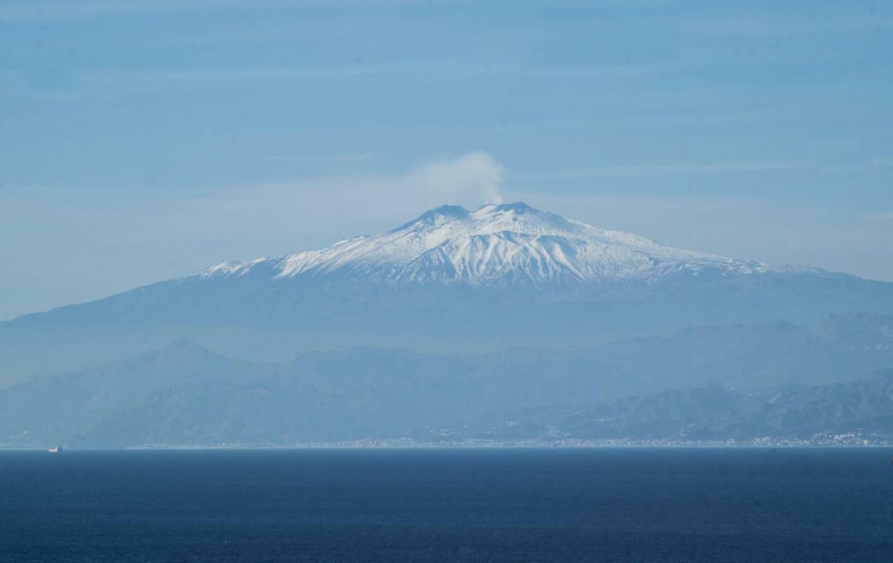 Il Tuo Letto Sullo Stretto Bed and Breakfast Reggio di Calabria Eksteriør billede